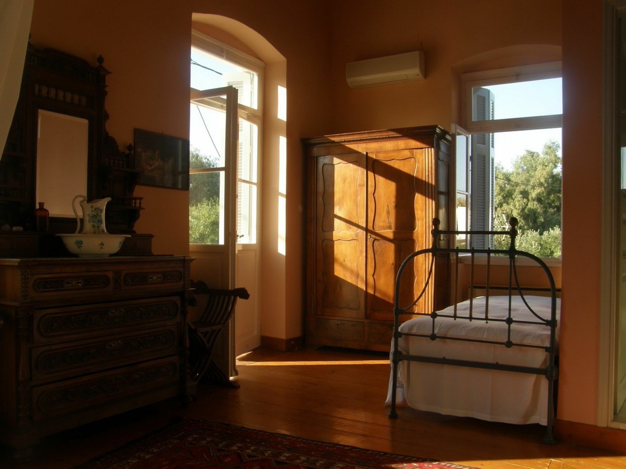 Aristocratic 19Th Century Neo Classical Mansion With Private Pool Финикас Экстерьер фото
